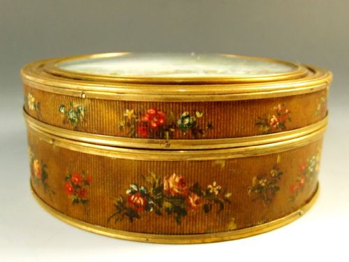 18TH C FRENCH VERNISMARTIN LACQUER HAND PAINTED BONBONNIERE - ADDITIONAL PHOTO 3
