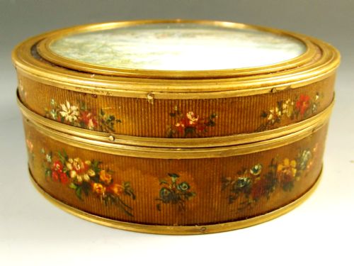 18TH C FRENCH VERNISMARTIN LACQUER HAND PAINTED BONBONNIERE - ADDITIONAL PHOTO 5