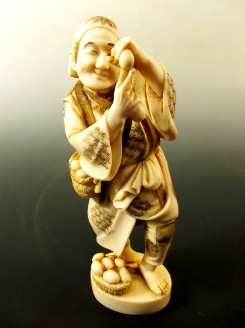 japanese meiji period ivory egg tester okimono - CATEGORY: ANTIQUE MISCELLANEOUS - DATED 1890