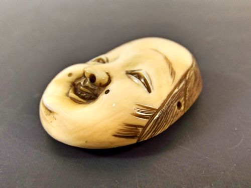 JAPANESE MEIJI PERIOD IVORY NOH MASK NETSUKE SIGNED TOMOHISA - ADDITIONAL PHOTO 2