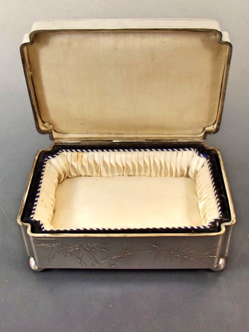 LARGE 19TH C CHINESE SILVER TRINKET BOX BY YOK SANG - ADDITIONAL PHOTO 7