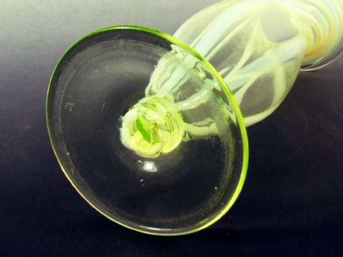 VICTORIAN STRAW OPAL URANIUM GLASS VASE BY POWELL - ADDITIONAL PHOTO 3