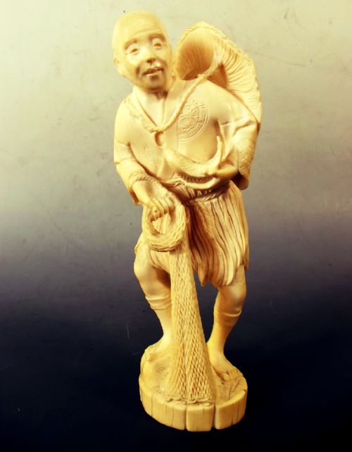 japanese meiji period carved ivory fisherman okimono - CATEGORY: ANTIQUE MISCELLANEOUS - DATED 1890