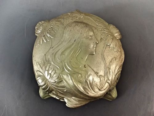 art nouveau soft metal box signed elias - CATEGORY: ANTIQUE BOXES - DATED 1900