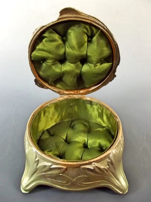 ART NOUVEAU SOFT METAL BOX SIGNED ELIAS - ADDITIONAL PHOTO 6