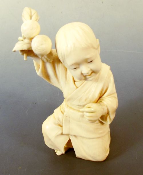 JAPANESE MEIJI PERIOD TOKYO SCHOOL IVORY OKIMONO OF A BOX - ADDITIONAL PHOTO 1