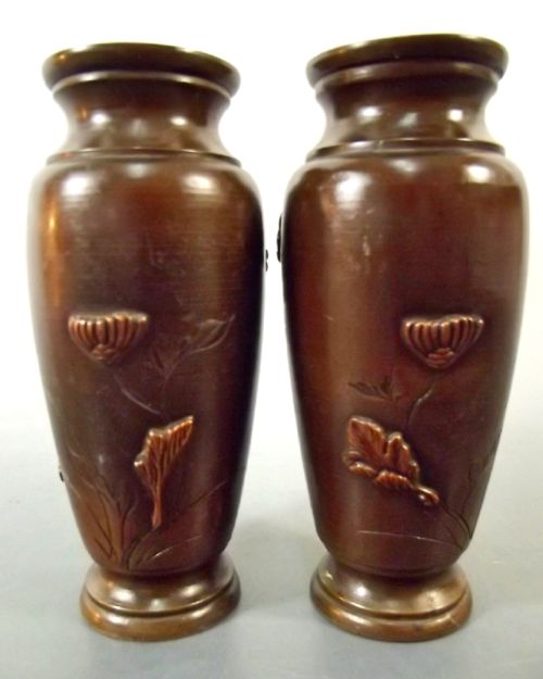 PAIR JAPANESE MEIJI PERIOD BRONZE ONLAID MIXED METAL VASES - ADDITIONAL PHOTO 3