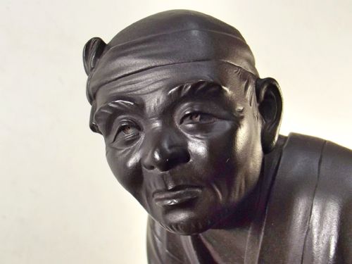 FABULOUS JAPANESE MIXED MEDIA TOKYO SCHOOL BRONZE WOOD CUTTER OKIMONO - ADDITIONAL PHOTO 4