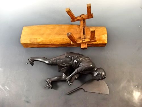 FABULOUS JAPANESE MIXED MEDIA TOKYO SCHOOL BRONZE WOOD CUTTER OKIMONO - ADDITIONAL PHOTO 12