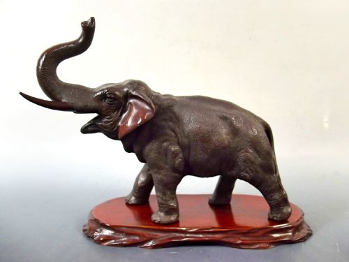 japanese bronze elephant on stand by genryusai seiya - CATEGORY: ANTIQUE METAL - DATED 1890