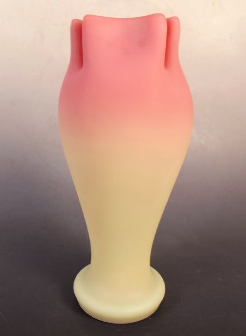 19TH CENTURY MOUNT WASHINGTON BURMESE GLASS VASE - ADDITIONAL PHOTO 2
