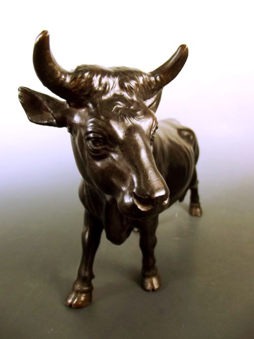 JAPANESE TAISHO PERIOD SOFT METAL BULL OKIMONO - ADDITIONAL PHOTO 2