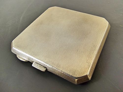 ART DECO HALLMARKED SILVER AND ENAMEL CROWN COMPACT - ADDITIONAL PHOTO 3