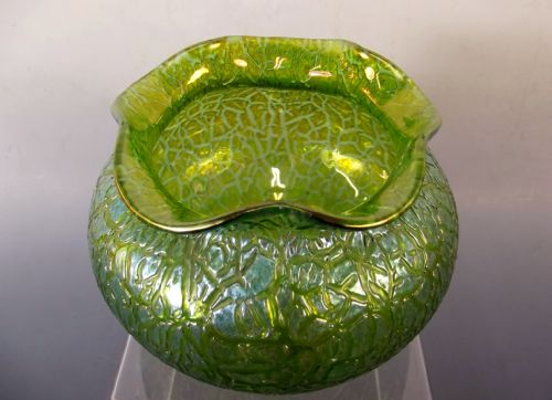 ART NOUVEAU LOETZ BLUE ON GREEN MIMOSA GLASS VASE - ADDITIONAL PHOTO 1
