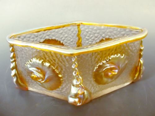 ART NOUVEAU ANGULAR LOETZ GLASS NAUTILUS VASE - ADDITIONAL PHOTO 4