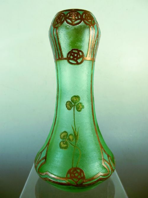 CONTINENTAL ACID ETCHED CAMEO GREEN GLASS VASE - ADDITIONAL PHOTO 1