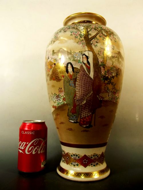 LARGE JAPANESE MEIJI PERIOD SATSUMA VASE BY KOZAN - ADDITIONAL PHOTO 8
