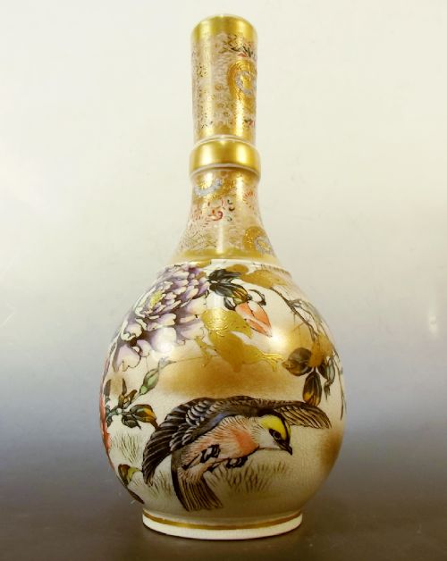 LARGE PAIR JAPANESE SATSUMA VASES BY TAIZAN - ADDITIONAL PHOTO 1