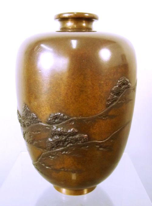 JAPANESE MEIJI PERIOD CHISELLED BRONZE LANDSCAPE VASE SIGNED - ADDITIONAL PHOTO 2