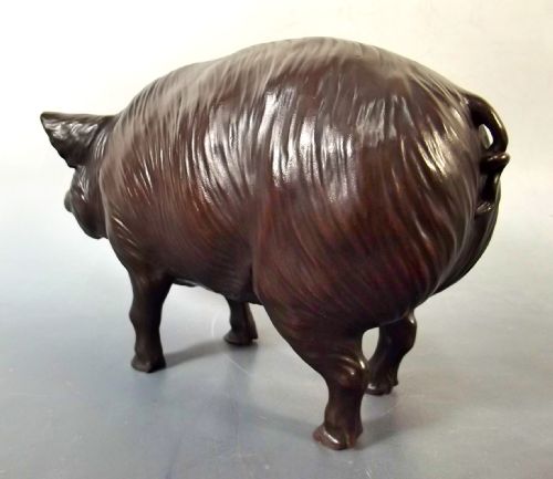 JAPANESE MEIJI PERIOD BRONZE PIG OKIMONO BY ATSUYOSHI FOR THE MARUKI COMPANY - ADDITIONAL PHOTO 2