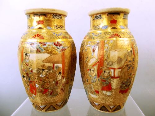 PAIR JAPANESE MEIJI PERIOD SATSUMA VASES - ADDITIONAL PHOTO 1