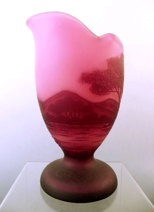 LOETZ RICHARD CAMEO GLASS VASE - ADDITIONAL PHOTO 2