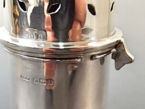 LARGE HALLMARKED SILVER SUGAR CASTER 1908 - ADDITIONAL PHOTO 3