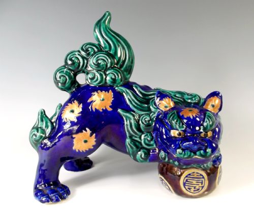 japanese kutani gosu blue dog of fo c1860 - CATEGORY: ANTIQUE CERAMICS - DATED 1860