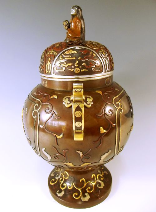 JAPANESE MEIJI PERIOD MIXED METAL ONLAID BRONZE KORO AND COVER - ADDITIONAL PHOTO 3