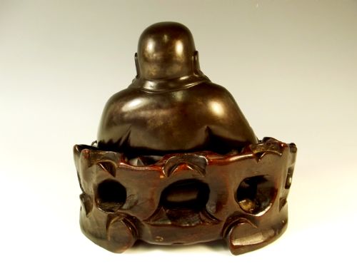 19TH C CHINESE BRONZE BUDDHA IN HARDWOOD STAND - ADDITIONAL PHOTO 4