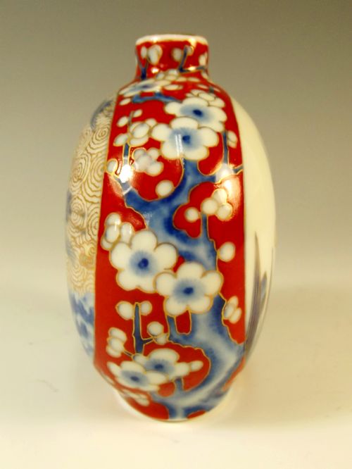 JAPANESE MEIJI PERIOD FUKAGAWA PORCELAIN VASE - ADDITIONAL PHOTO 2