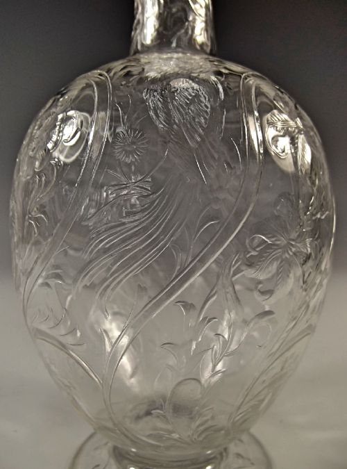 STEVENS AND WILLIAMS INTAGLIO CUT DECANTER - ADDITIONAL PHOTO 1