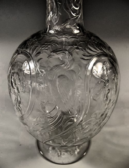 STEVENS AND WILLIAMS INTAGLIO CUT DECANTER - ADDITIONAL PHOTO 5
