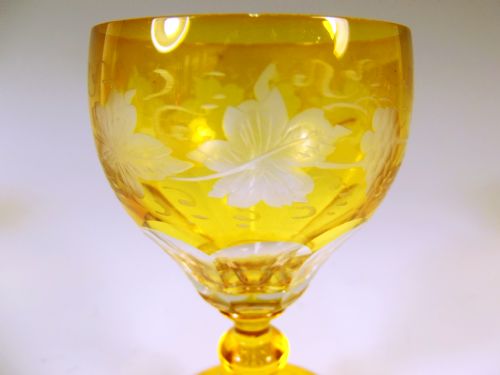 SET OF EIGHT BOHEMIAN ENGRAVED AMBER SHERRY GLASSES C1890 - ADDITIONAL PHOTO 4