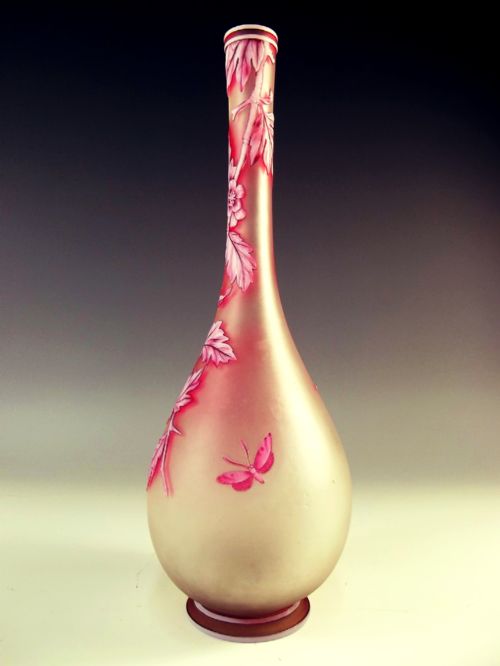 VICTORIAN THOMAS WEBB 3 COLOUR CAMEO GLASS VASE - ADDITIONAL PHOTO 2
