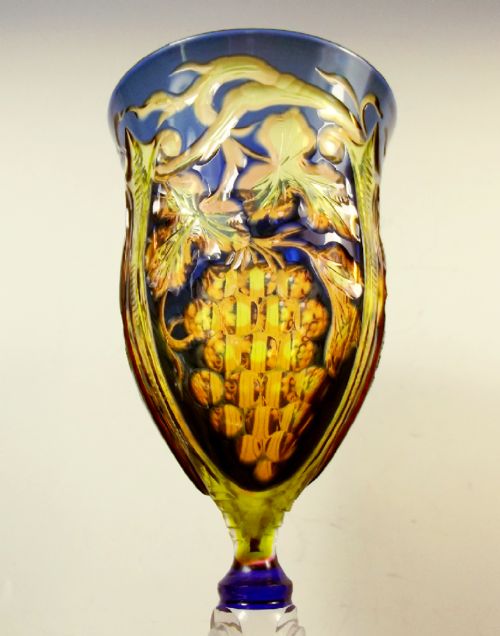 STEVENS AND WILLIAMS 3 COLOUR INTAGLIO CUT WINE GLASS C1890 - ADDITIONAL PHOTO 2