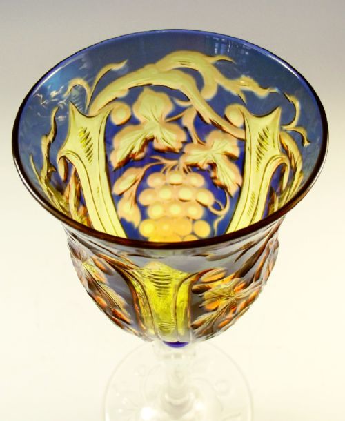 STEVENS AND WILLIAMS 3 COLOUR INTAGLIO CUT WINE GLASS C1890 - ADDITIONAL PHOTO 3