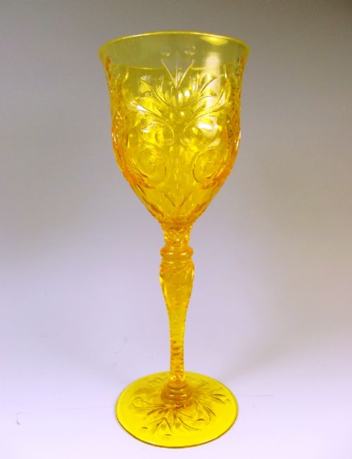 stevens and williams amber uranium intaglio cut wine glass c1890 - CATEGORY: ANTIQUE GLASS - DATED 1890