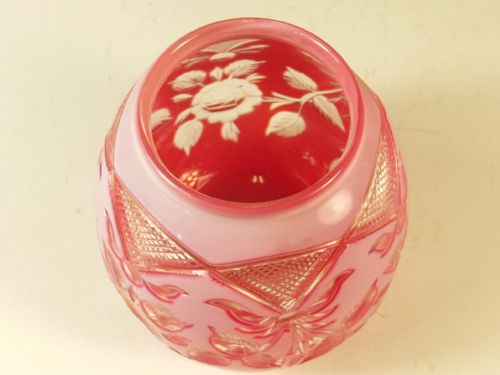 STEVENS AND WILLIAMS TRIPLE CASED INTAGLIO CUT POSY BOWL JOSHUA HODGETTS - ADDITIONAL PHOTO 4