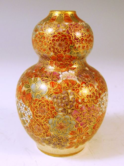 PAIR JAPANESE SATSUMA MILLEFIORI GOURD VASES KIZAN - ADDITIONAL PHOTO 3