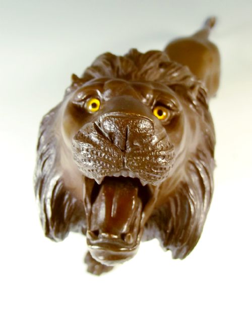 JAPANESE MEIJI PERIOD BRONZE LION OKIMONO SIGNED SEIYA - ADDITIONAL PHOTO 3