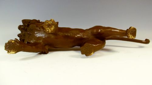 JAPANESE MEIJI PERIOD BRONZE LION OKIMONO SIGNED SEIYA - ADDITIONAL PHOTO 7