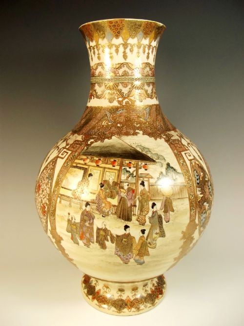 LARGE JAPANESE MEIJI PERIOD SATSUMA SNOW SCENE VASE - ADDITIONAL PHOTO 3