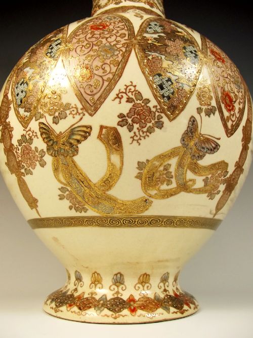 LARGE JAPANESE MEIJI PERIOD SATSUMA SNOW SCENE VASE - ADDITIONAL PHOTO 7