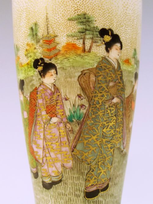 PAIR JAPANESE MEIJI PERIOD SATSUMA GEISHA VASES - ADDITIONAL PHOTO 5