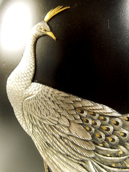 JAPANESE MEIJI PERIOD BRONZE ONLAID PEACOCK VASE - ADDITIONAL PHOTO 1
