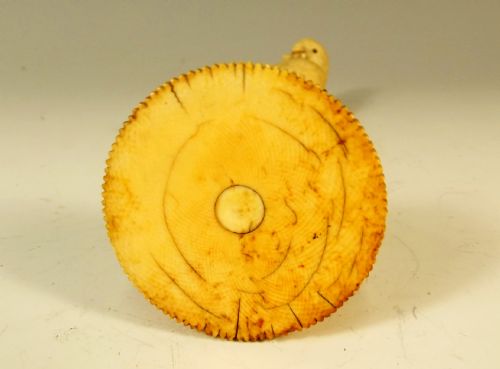 JAPANESE MEIJI PERIOD STAG ANTLER PERCHED BIRD - ADDITIONAL PHOTO 4