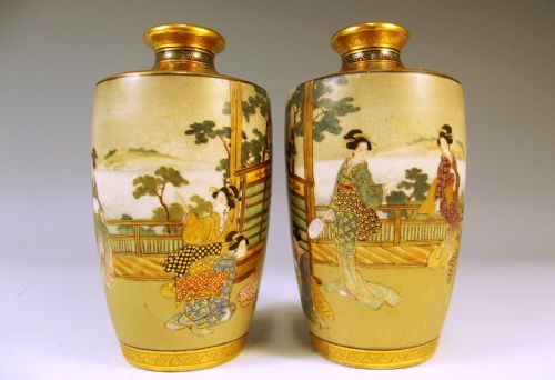 PAIR JAPANESE SATSUMA VASES BY OKAMOTO RYOZAN - ADDITIONAL PHOTO 1