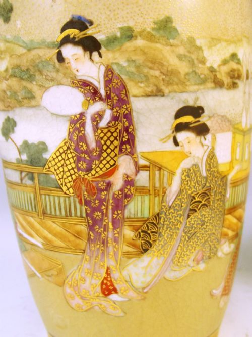 PAIR JAPANESE SATSUMA VASES BY OKAMOTO RYOZAN - ADDITIONAL PHOTO 7