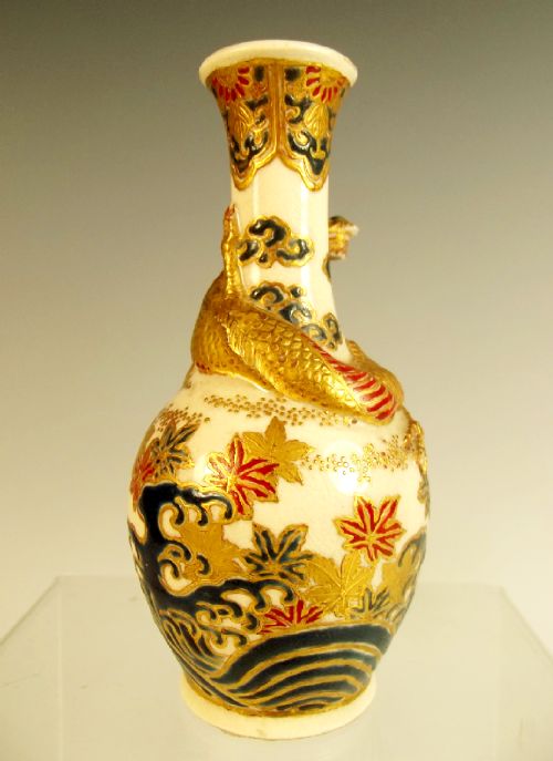 JAPANESE MEIJI PERIOD IMPERIAL SATSUMA DRAGON VASE - ADDITIONAL PHOTO 3